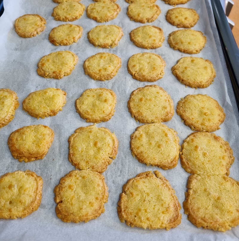 Cheese and Chilli Biscuits